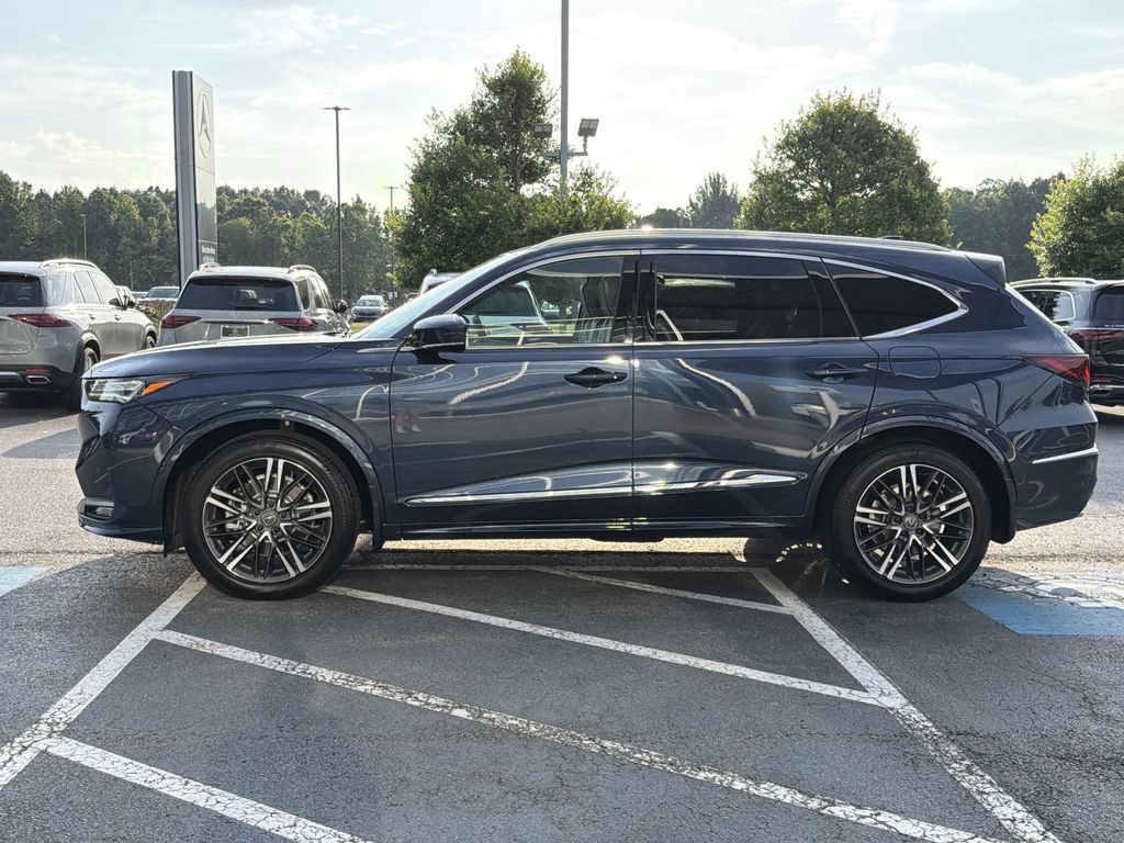 Used 2025 Acura MDX SH-AWD w/ Advance Package image 6