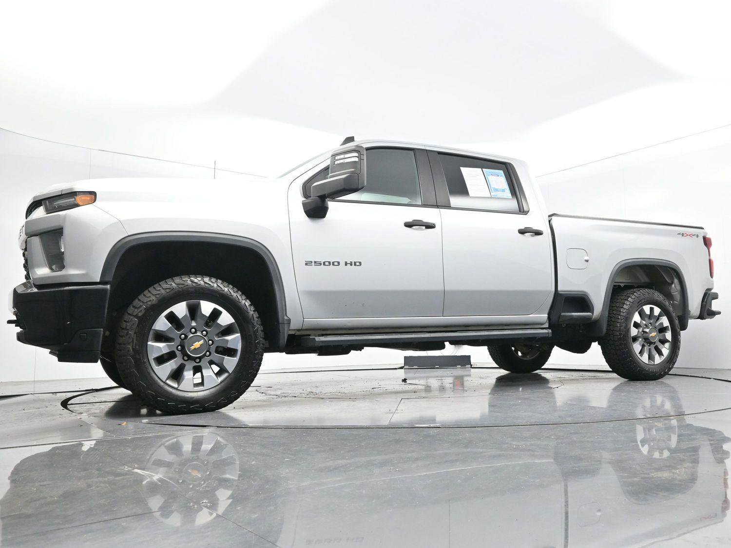 Used 2022 Chevrolet Silverado 2500 Custom w/ Custom Value Package image 47