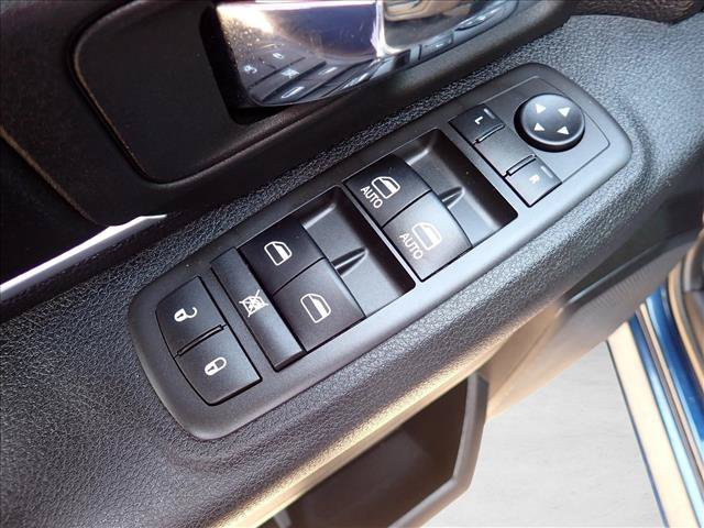Used 2021 RAM 1500 Warlock w/ Warlock Decor Package AWD/4WD image 12