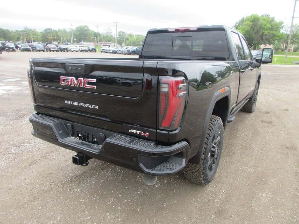 New 2026 GMC Sierra 3500 AT4 w/ AT4 Premium Plus Package AWD/4WD image 5