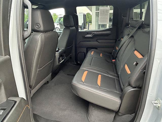 Certified 2024 GMC Sierra 1500 AT4 w/ Technology Package AWD/4WD image 33