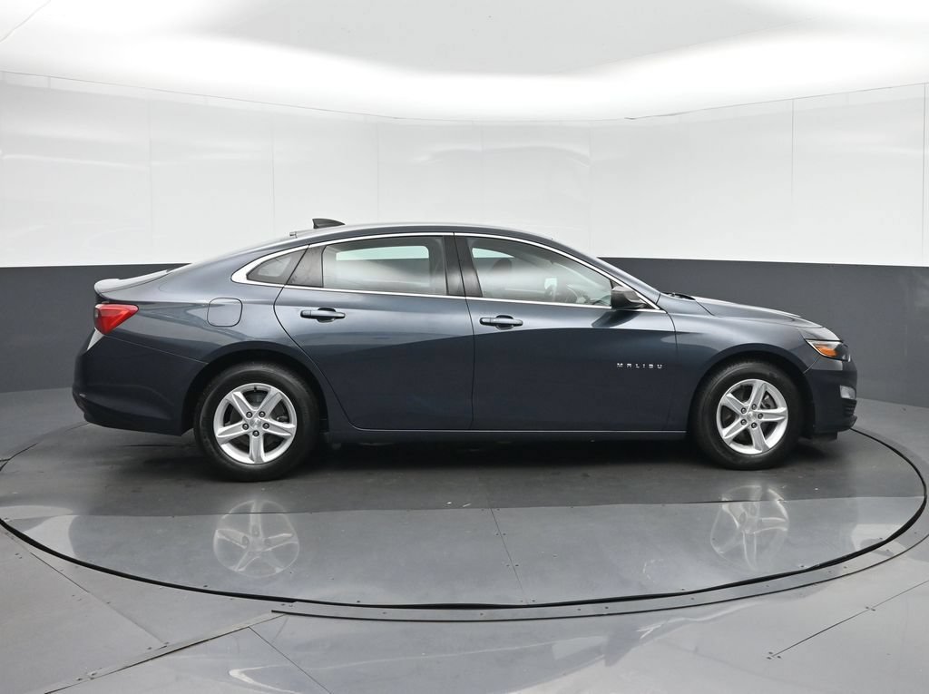 Used 2020 Chevrolet Malibu LS FWD image 8