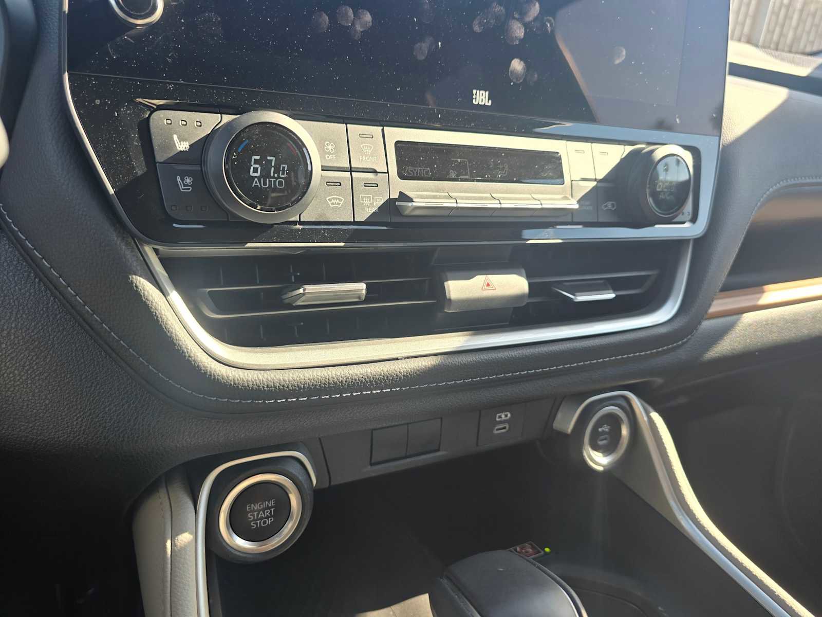 Used 2024 Toyota Grand Highlander Limited image 31