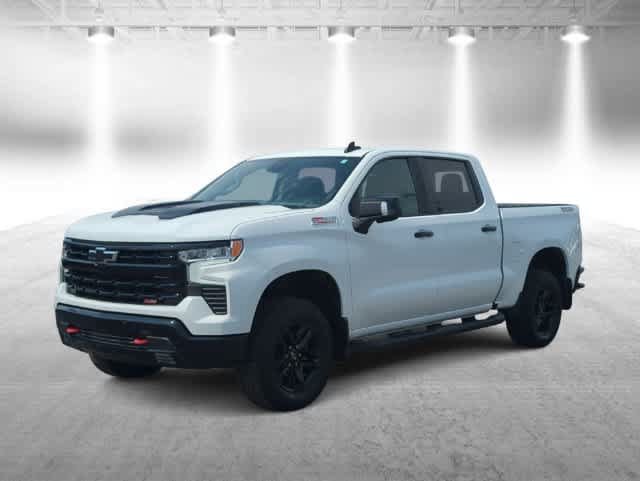 Used 2024 Chevrolet Silverado 1500 LT Trail Boss AWD/4WD image 3