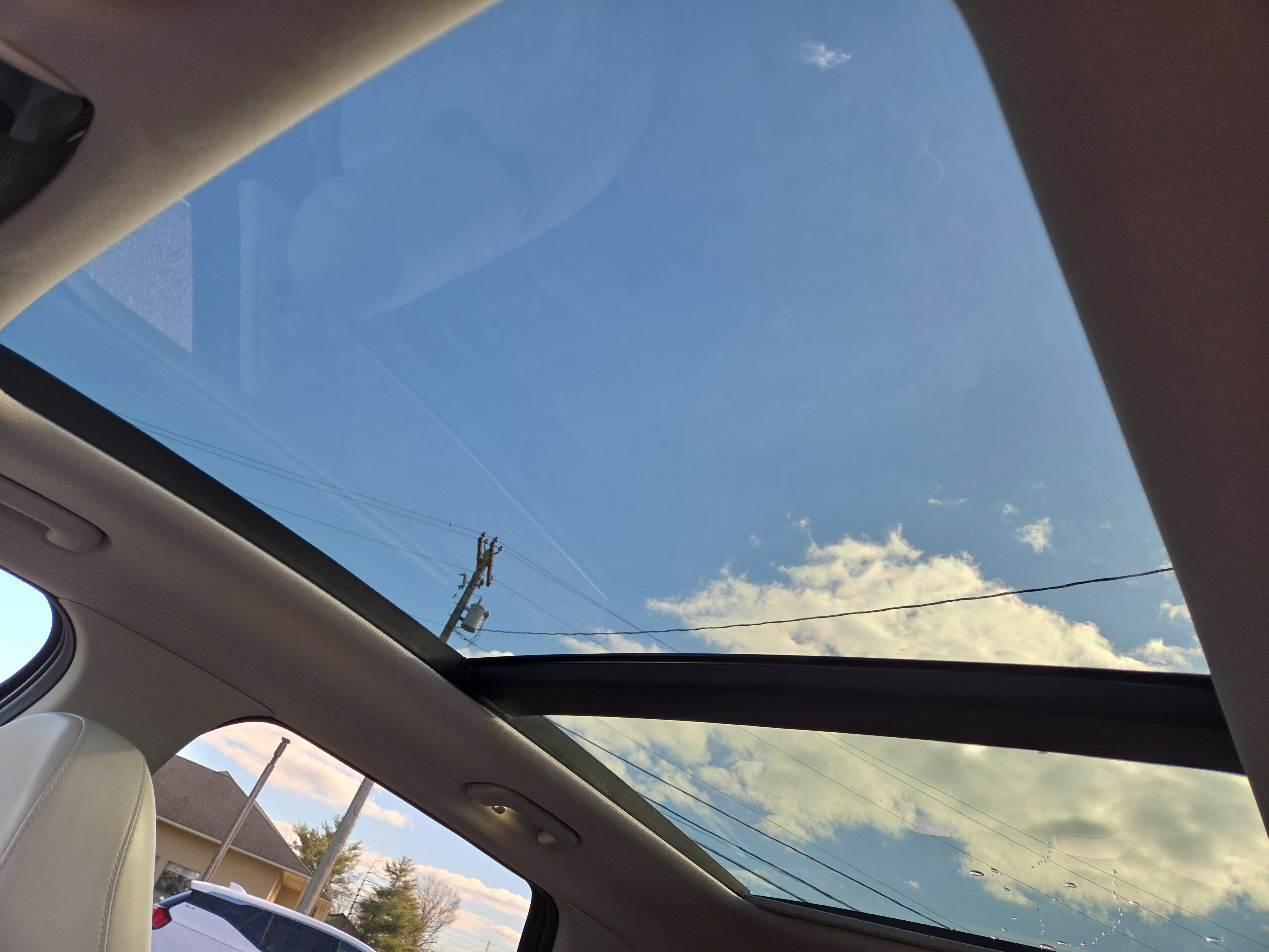 Used 2022 Kia Sorento EX w/ Panoramic Sunroof Package image 23