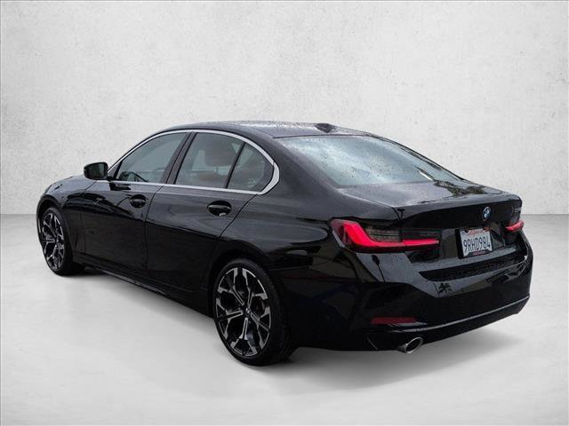 Used 2025 BMW 330i Sedan w/ Convenience Package RWD image 8