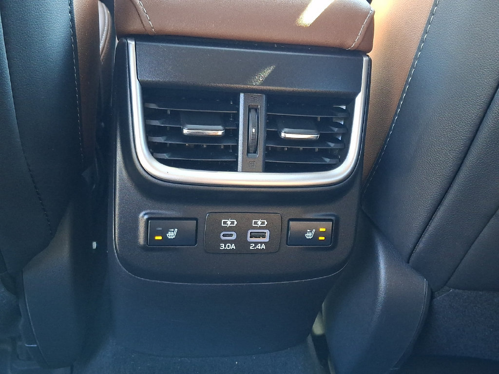 Used 2024 Subaru Outback Touring XT AWD/4WD image 12