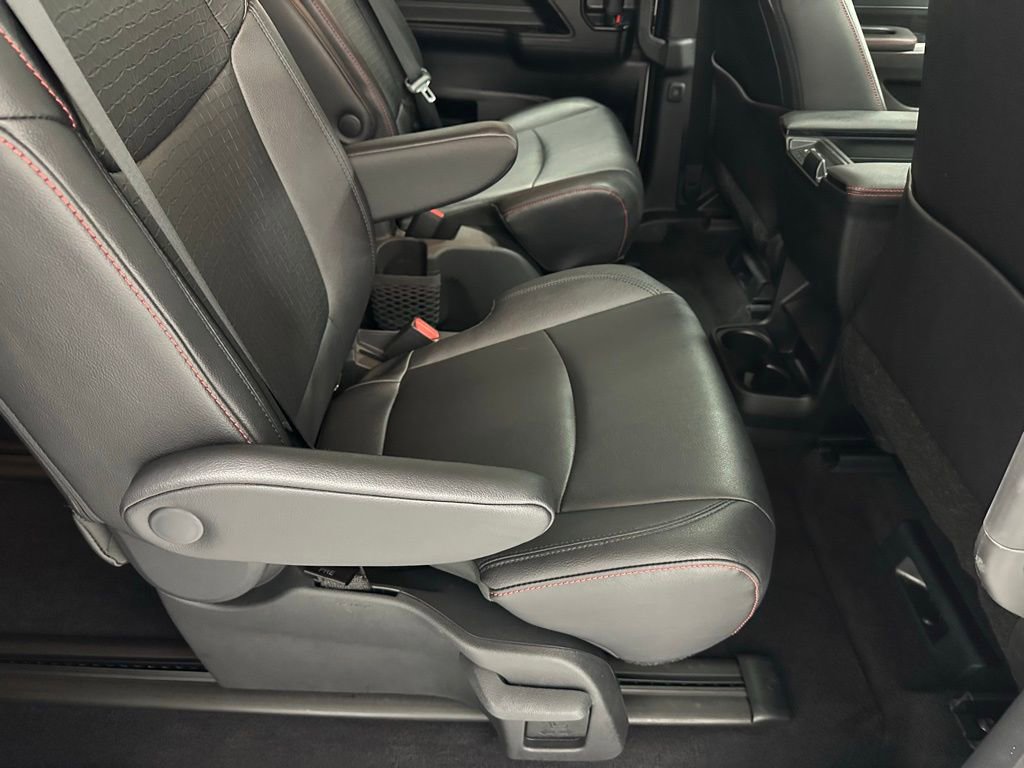 Used 2025 Toyota Sienna XSE image 57