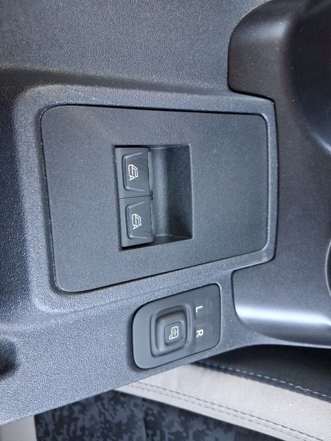 Used 2022 Ford Bronco Wildtrak image 28