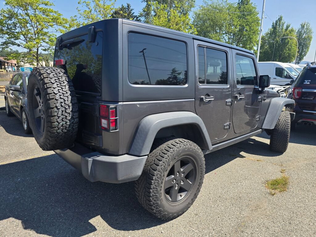 Used 2017 Jeep Wrangler Unlimited Sport AWD/4WD image 3