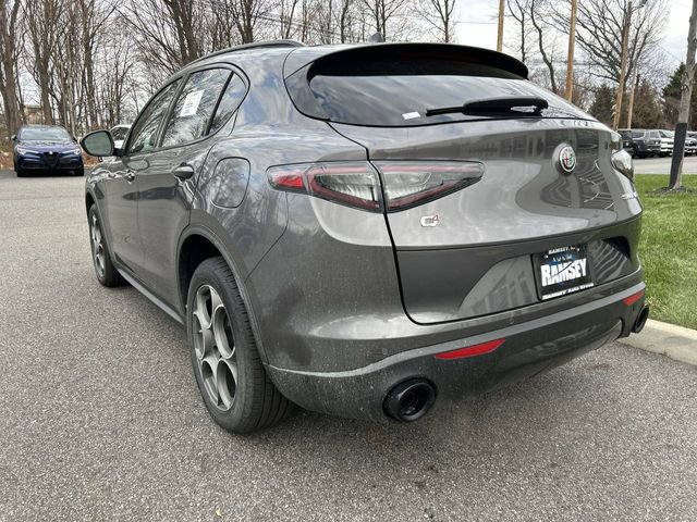 New 2026 Alfa Romeo Stelvio Sprint AWD/4WD image 6