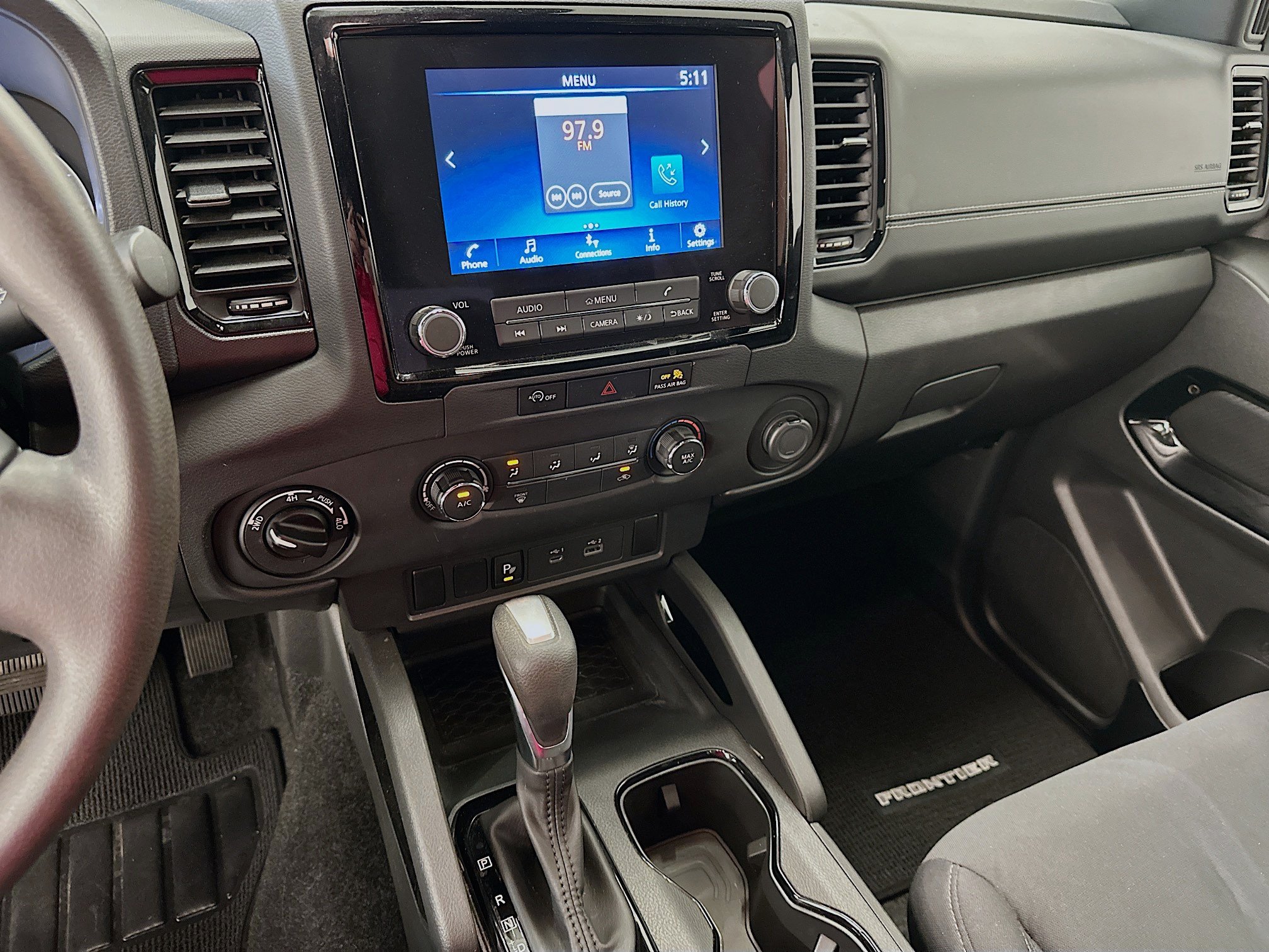 Used 2023 Nissan Frontier SV AWD/4WD image 25