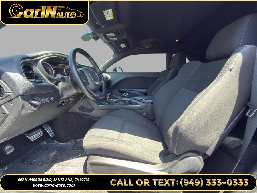 Used 2016 Dodge Challenger R/T Scat Pack RWD image 16