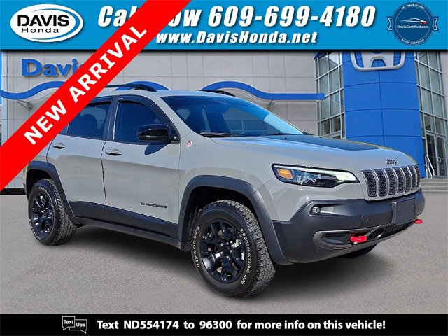 Used 2022 Jeep Cherokee Trailhawk w/ Technology Group B