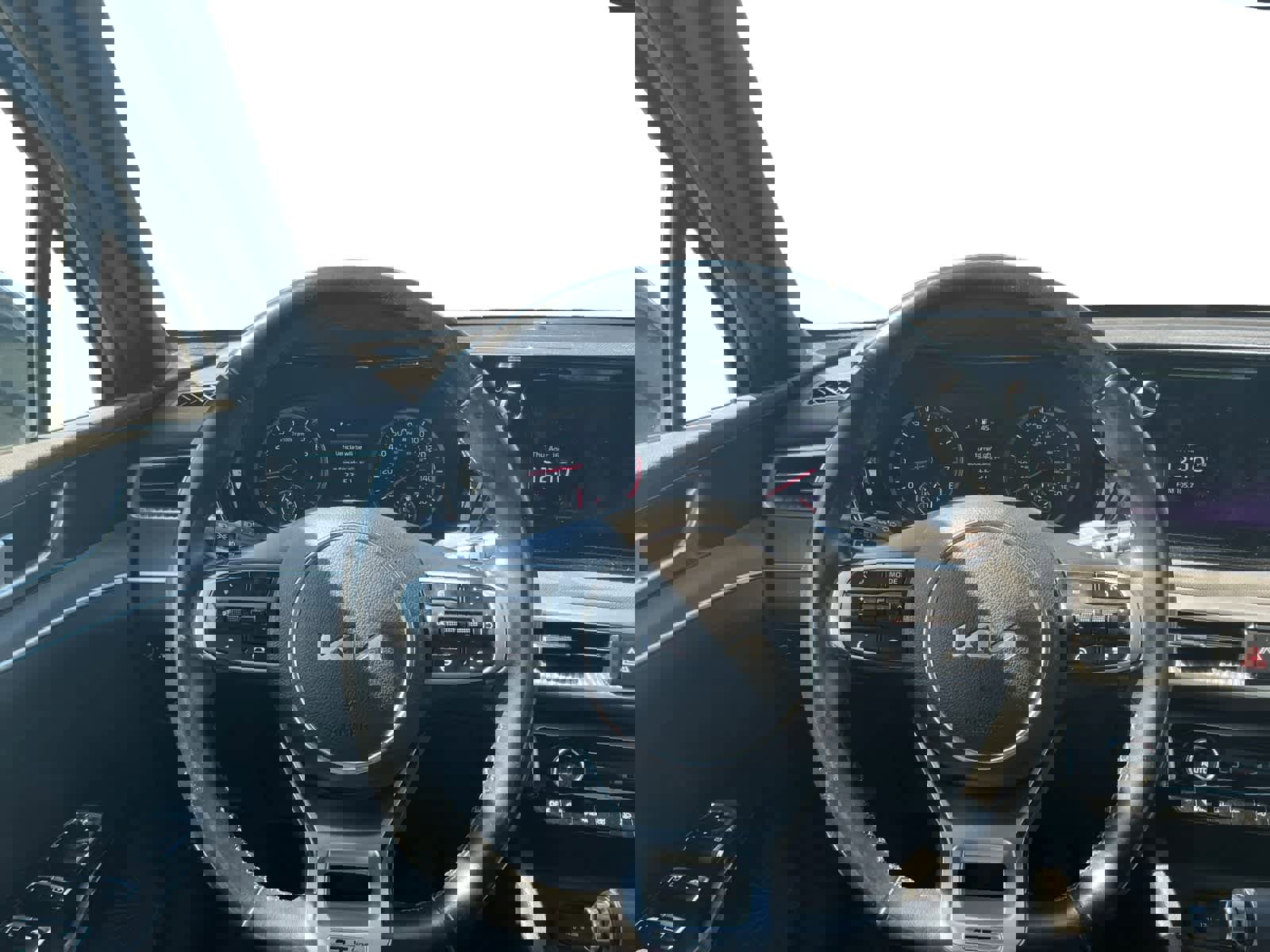 Used 2023 Kia K5 GT-Line image 11