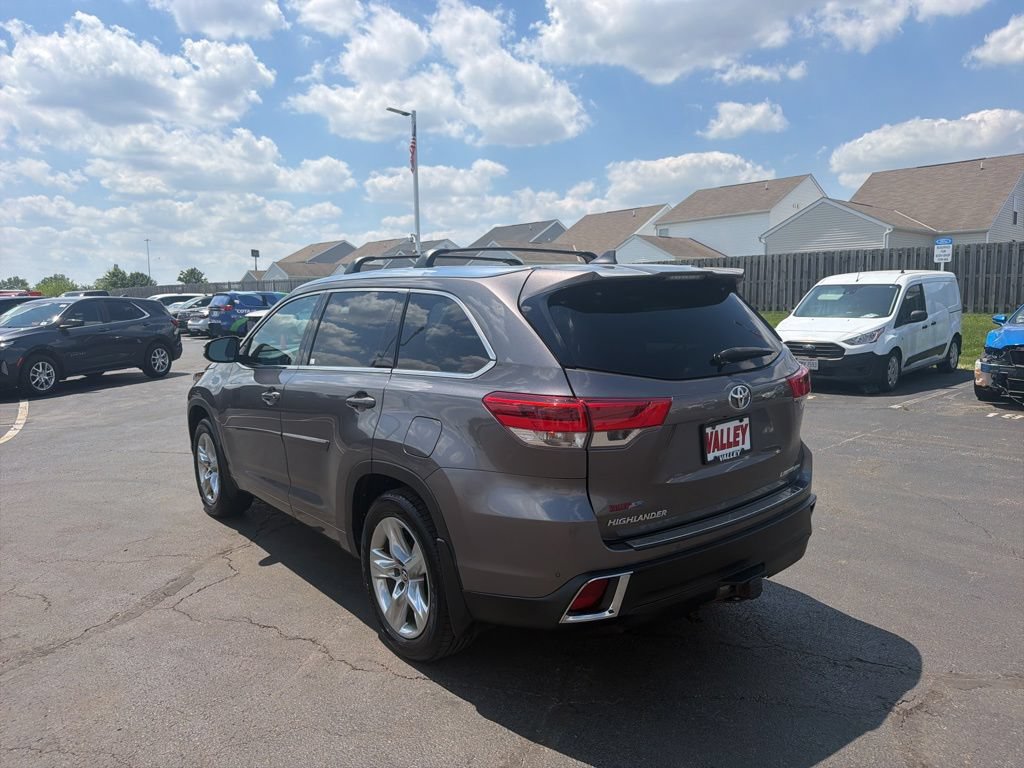 Used 2018 Toyota Highlander Limited AWD/4WD image 6