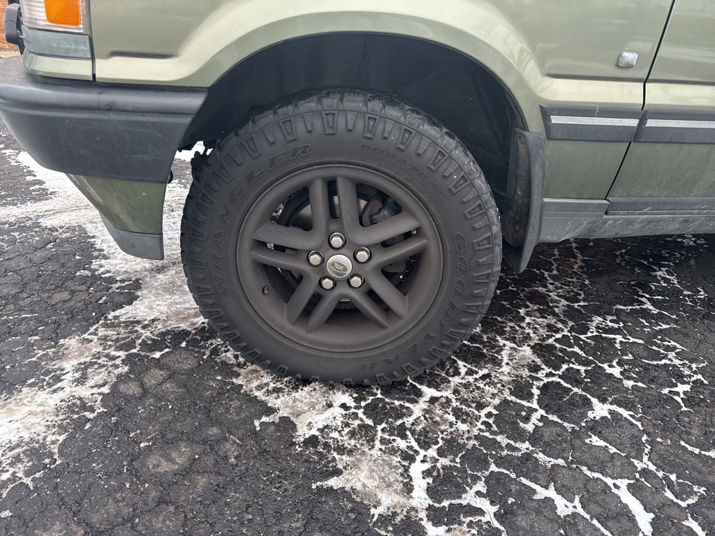 Used 2001 Land Rover Range Rover HSE image 2