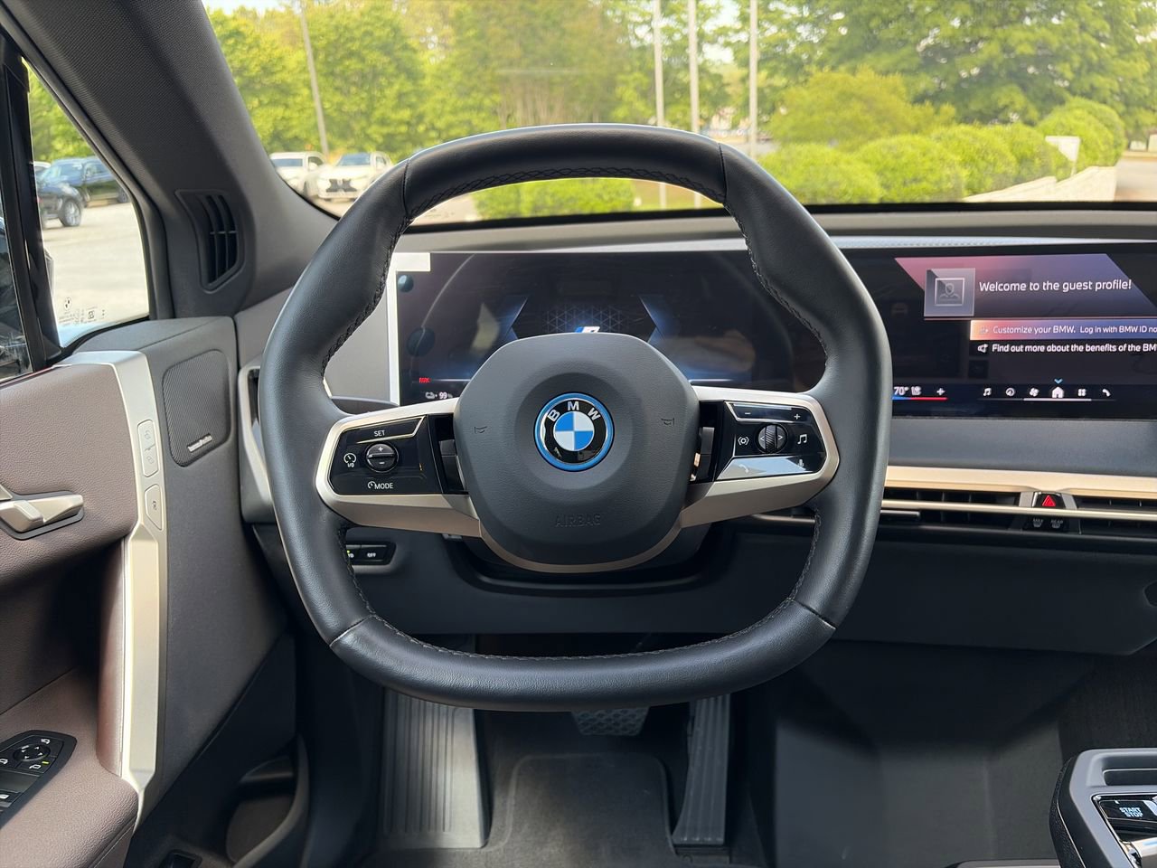 Certified 2024 BMW iX xDrive50 w/ Premium Package AWD/4WD image 21