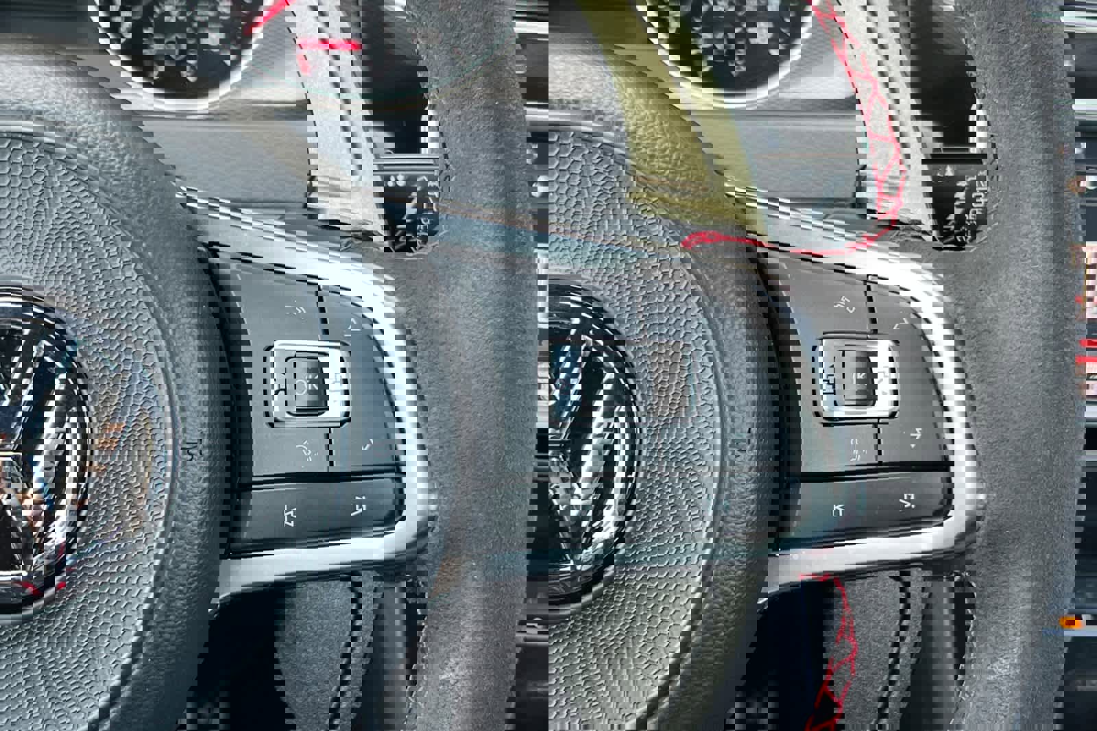 Used 2017 Volkswagen GTI Sport image 27