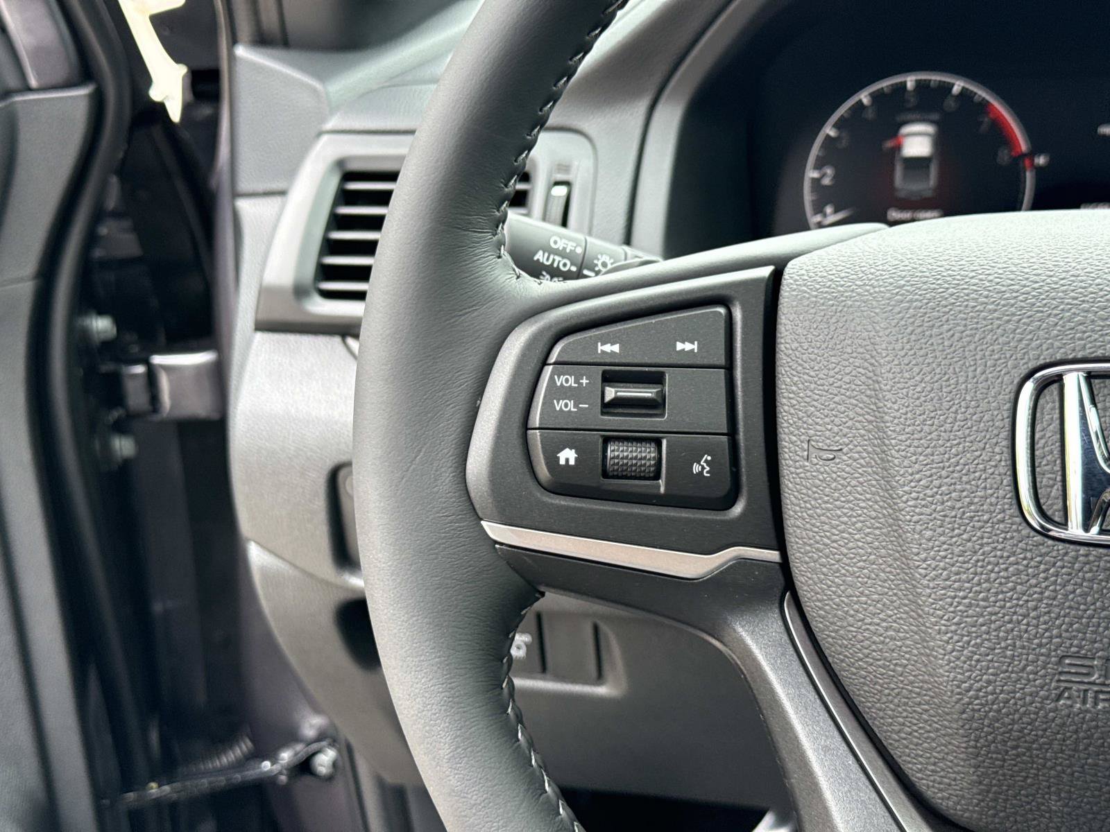 New 2026 Honda Ridgeline RTL image 11
