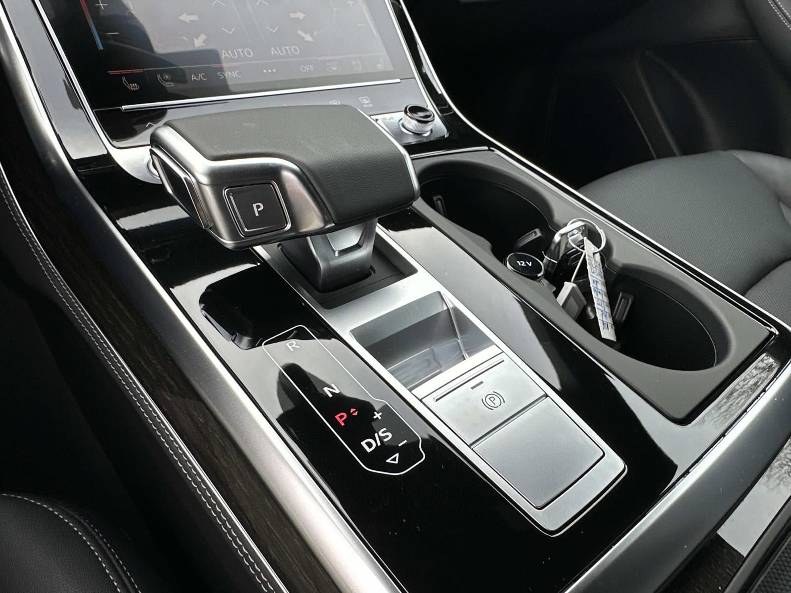 New 2026 Audi Q8 Premium Plus AWD/4WD image 24