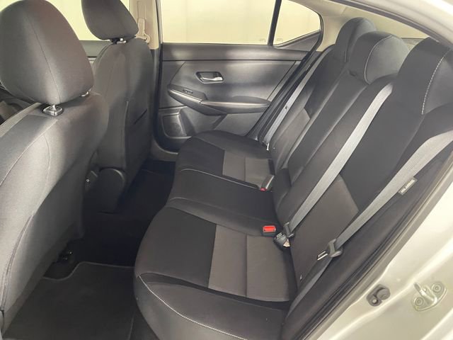 Used 2021 Nissan Sentra SV image 16
