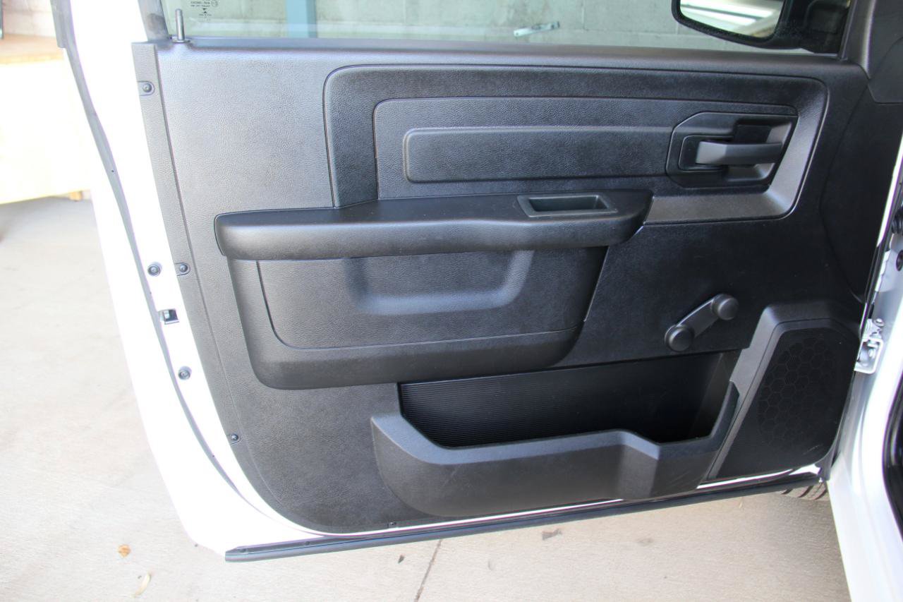 Used 2022 RAM 1500 Tradesman w/ Chrome Plus Package RWD image 9