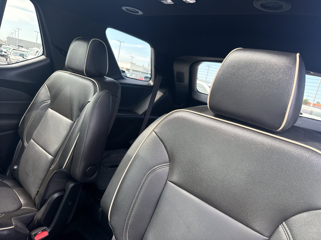 Certified 2022 Chevrolet Traverse Premier w/ Redline Edition AWD/4WD image 34