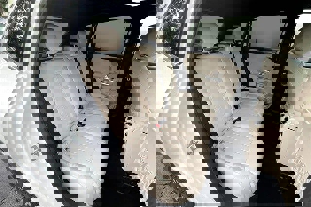 Certified 2025 Mercedes-Benz GLA 250 4MATIC image 28