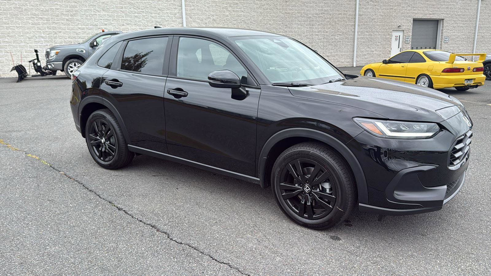 New 2026 Honda HR-V Sport image 2