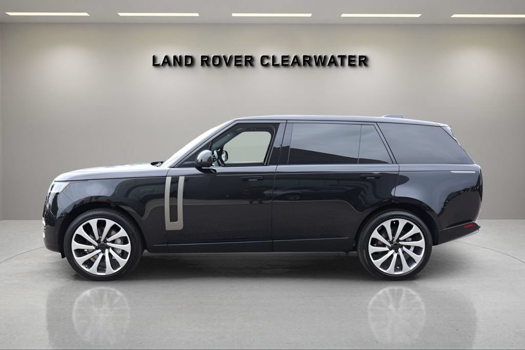 New 2026 Land Rover Range Rover Long Wheelbase SE AWD/4WD image 2
