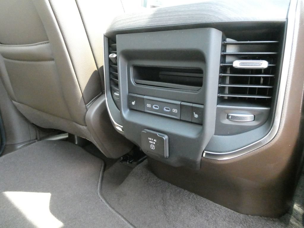 New 2026 RAM 1500 Laramie w/ Laramie Southwest Edition AWD/4WD image 15