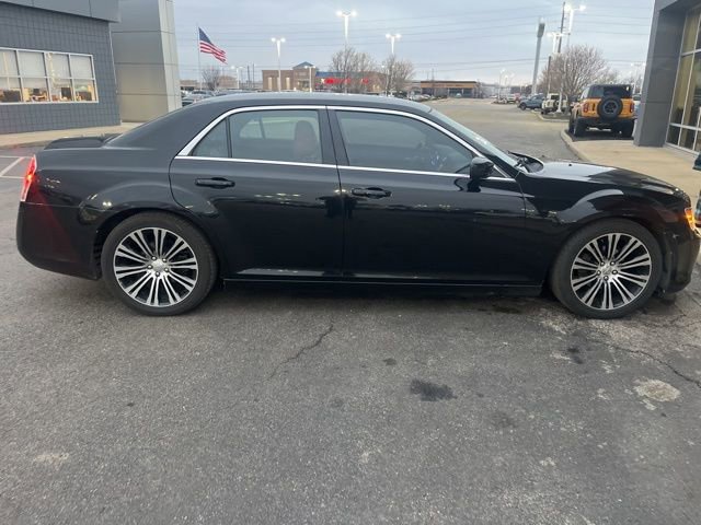Used 2013 Chrysler 300 S image 12
