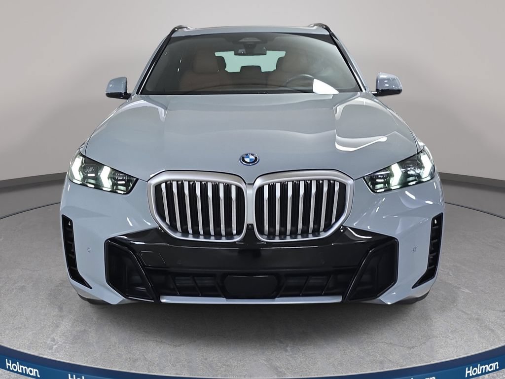 Certified 2024 BMW X5 xDrive50e w/ M Sport Package AWD/4WD image 2