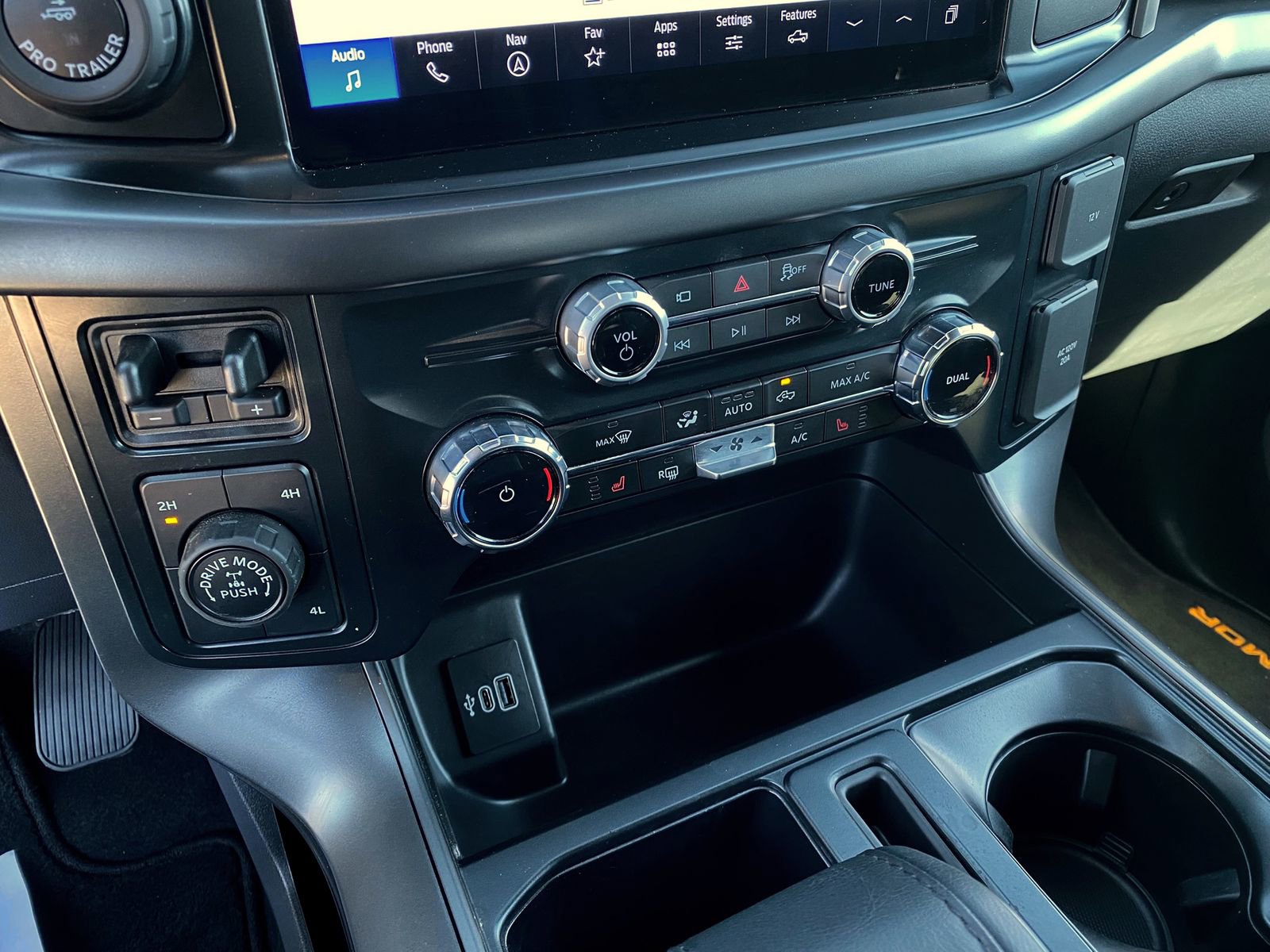 Used 2025 Ford F150 Tremor w/ Tow/Haul Package image 20