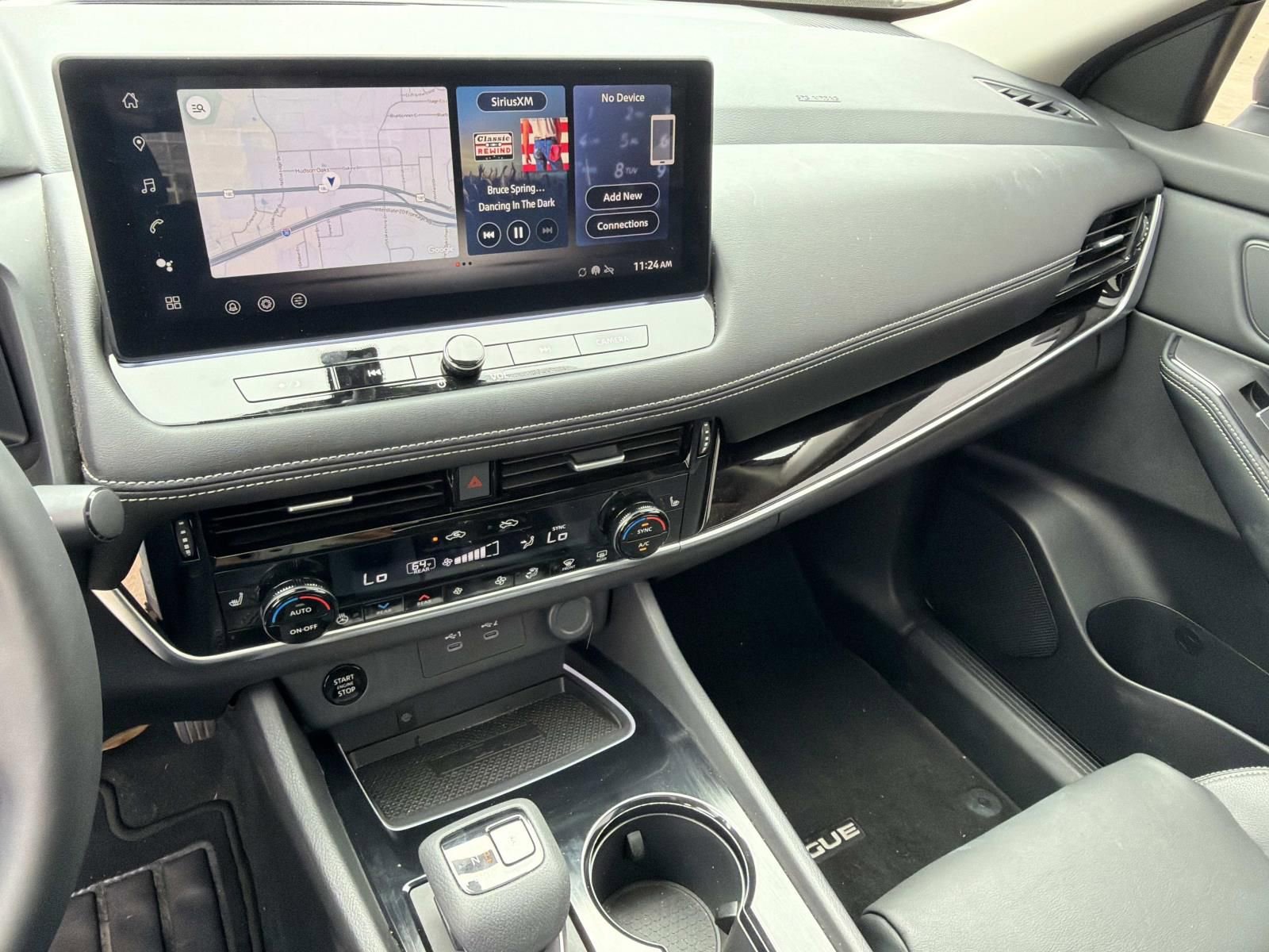 Certified 2025 Nissan Rogue SL w/ SL Premium Package image 3