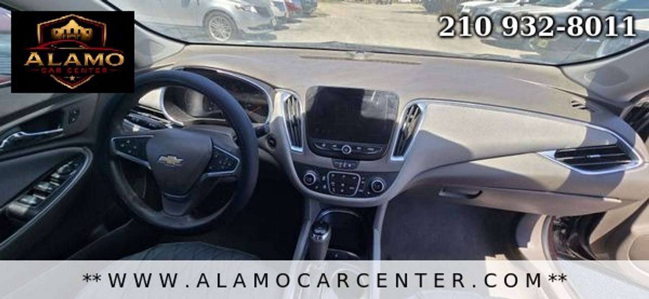 Used 2020 Chevrolet Malibu LT FWD image 17