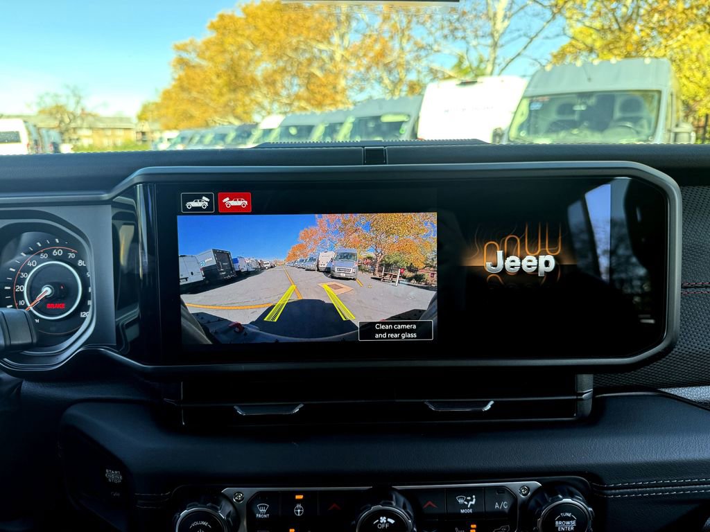 New 2026 Jeep Wrangler Unlimited Rubicon image 18