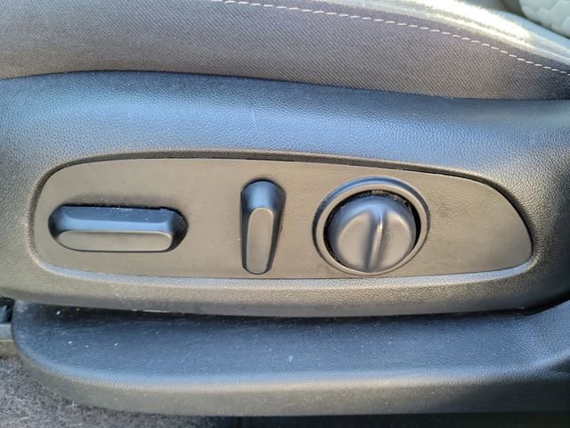 Certified 2020 Chevrolet Equinox LT image 18