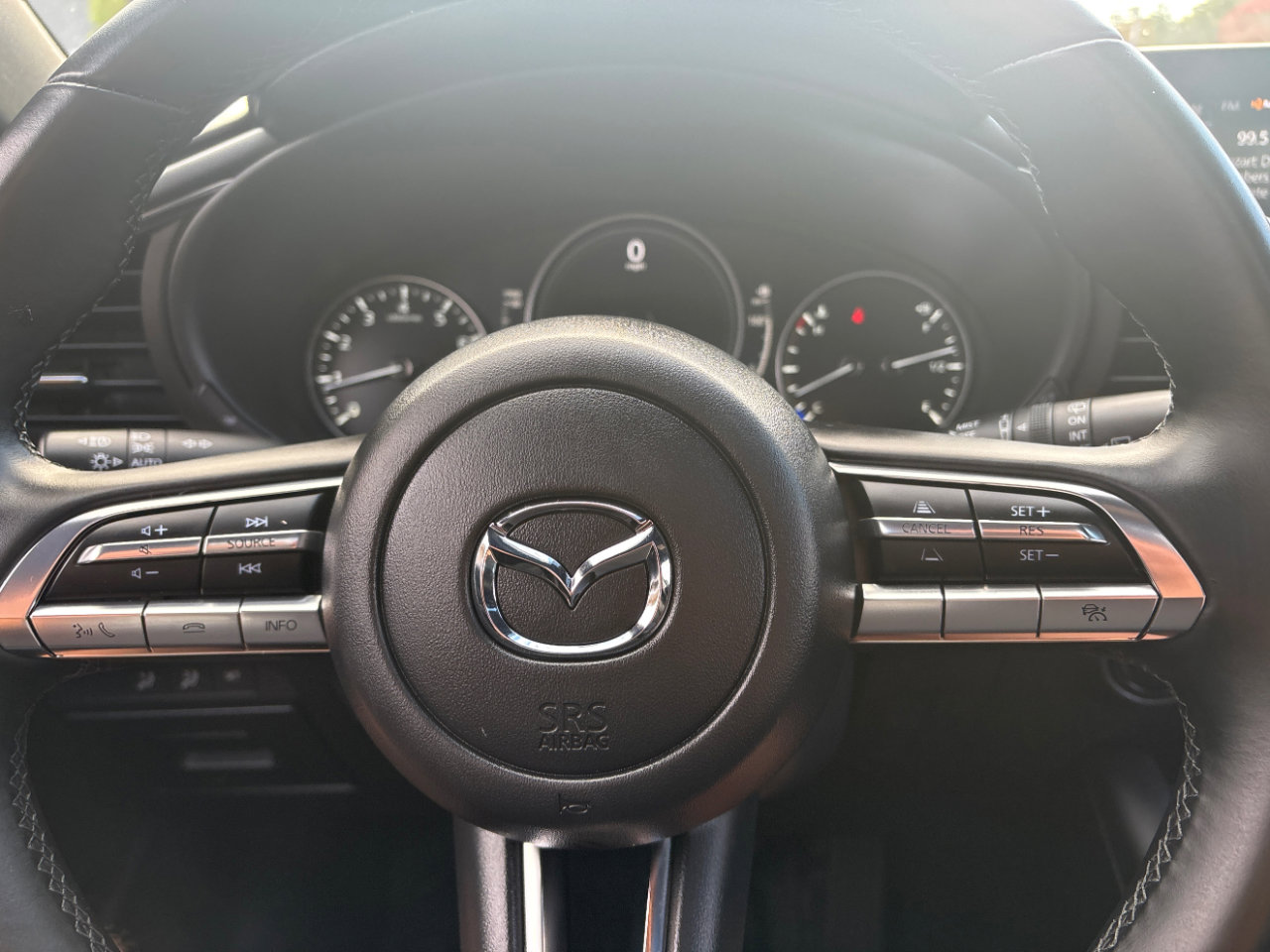 Used 2022 MAZDA MAZDA3 s image 20