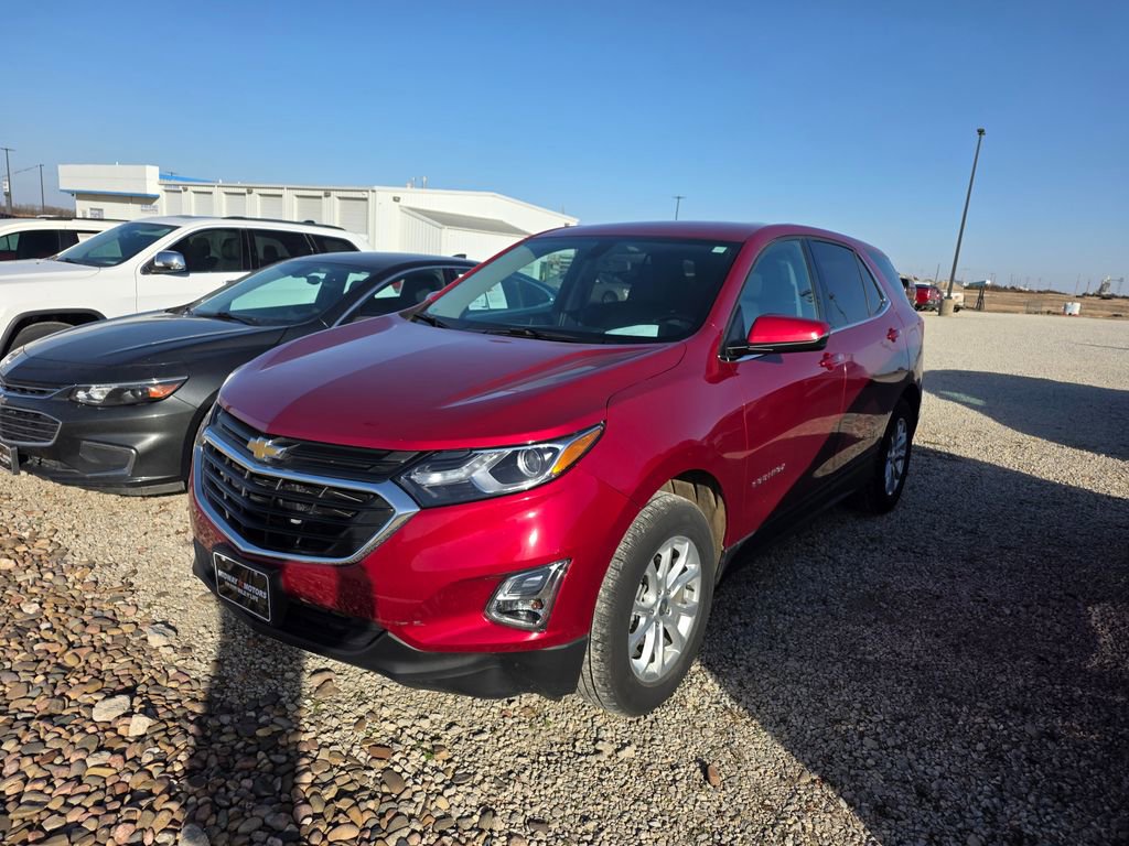 Used 2019 Chevrolet Equinox LT image 2