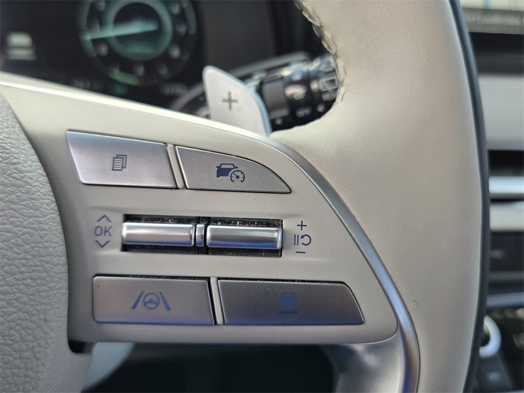Used 2024 Hyundai Palisade Calligraphy image 30