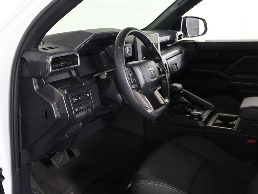 Used 2025 Toyota 4Runner SR5 image 21