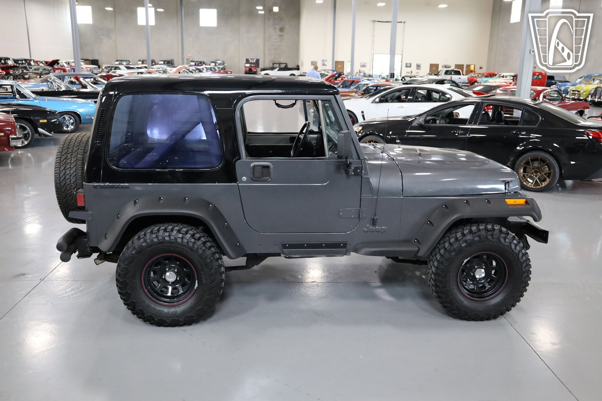 Used 1988 Jeep Wrangler 4WD image 16