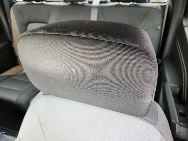 Used 2024 Chevrolet Colorado W/T RWD image 15