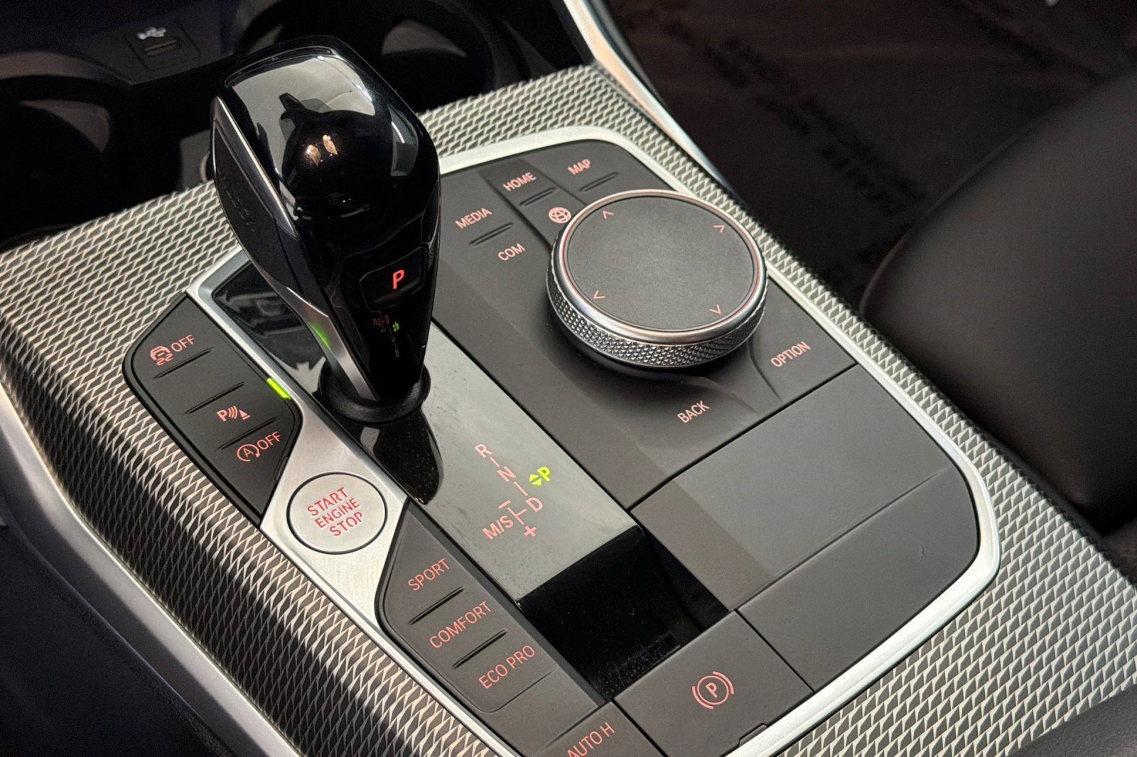 Used 2022 BMW 230i Coupe w/ M Sport Package image 15
