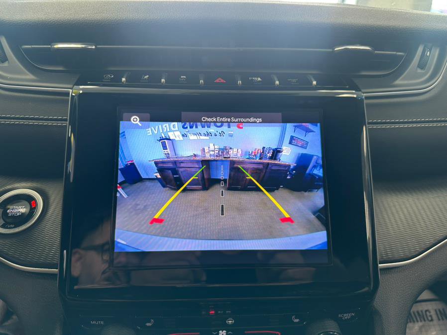 Used 2024 Jeep Grand Cherokee L Laredo AWD/4WD image 50