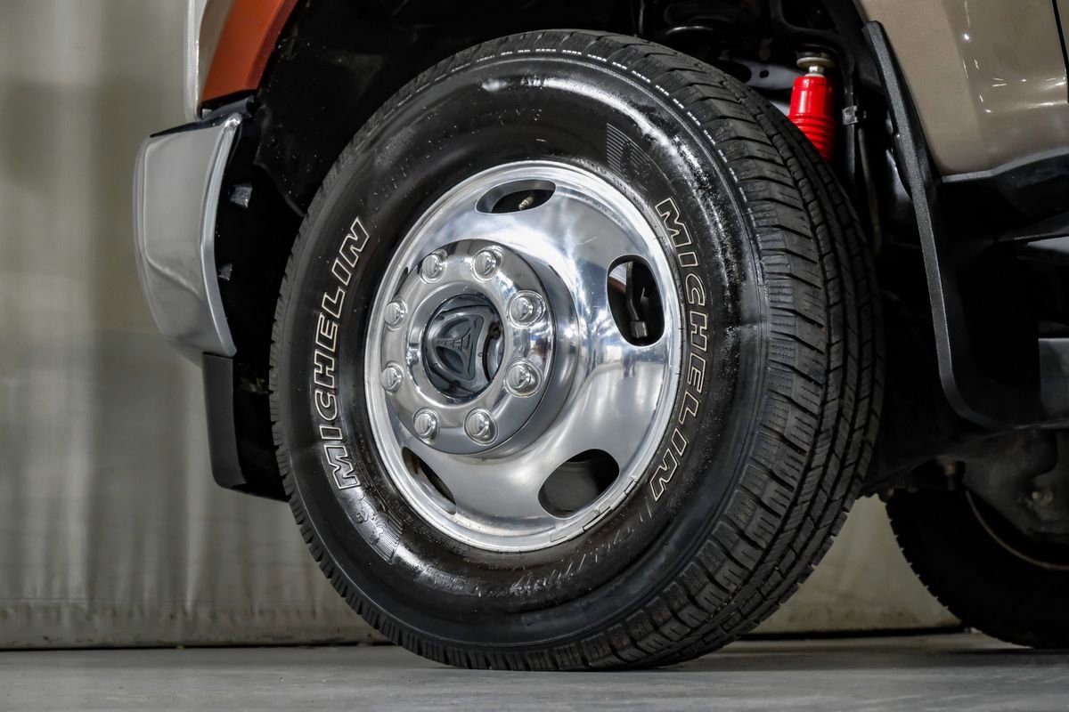 Used 2017 Ford F350 King Ranch w/ King Ranch Ultimate Package AWD/4WD image 57