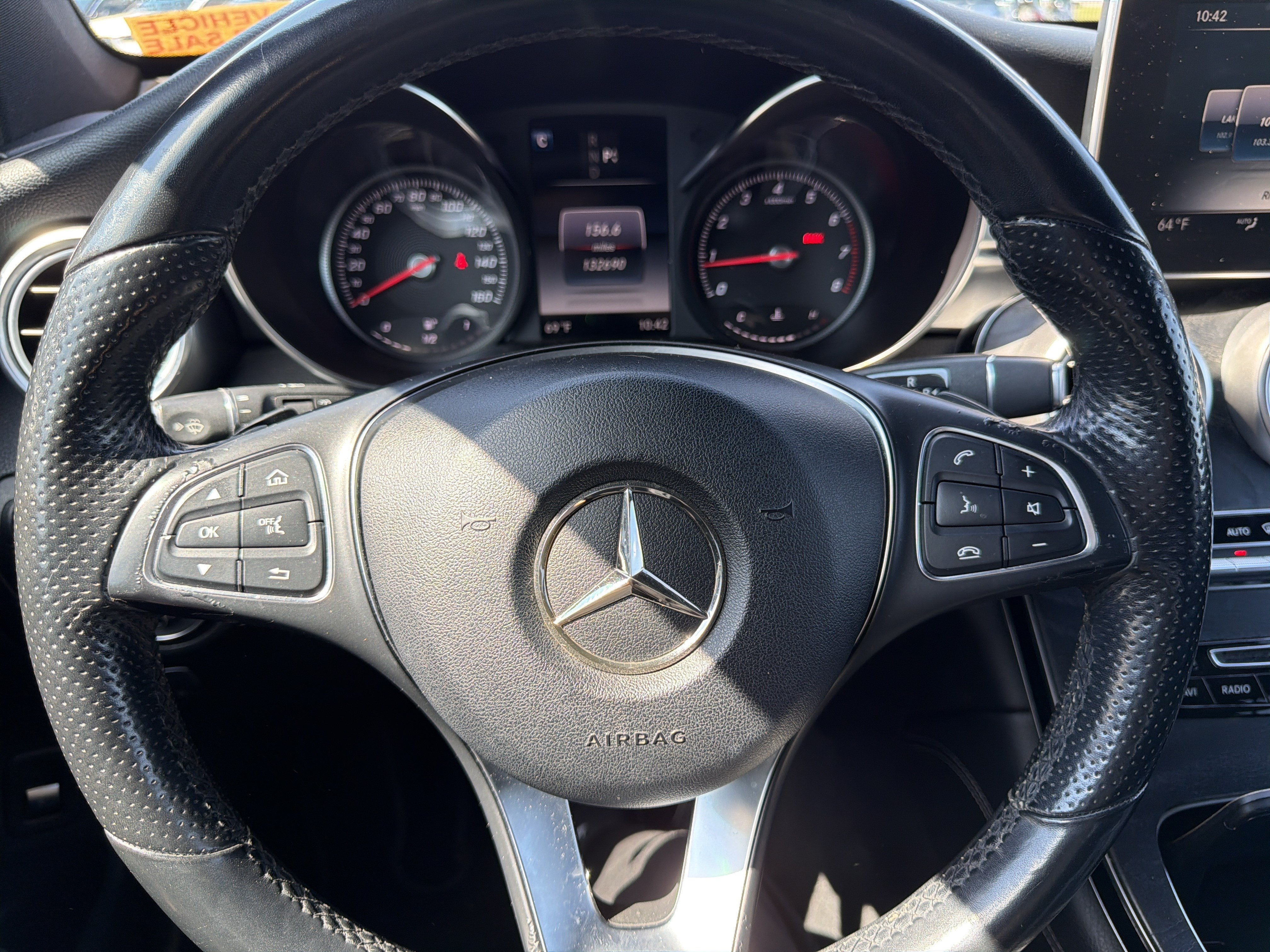 Used 2018 Mercedes-Benz GLC 300 4MATIC image 18