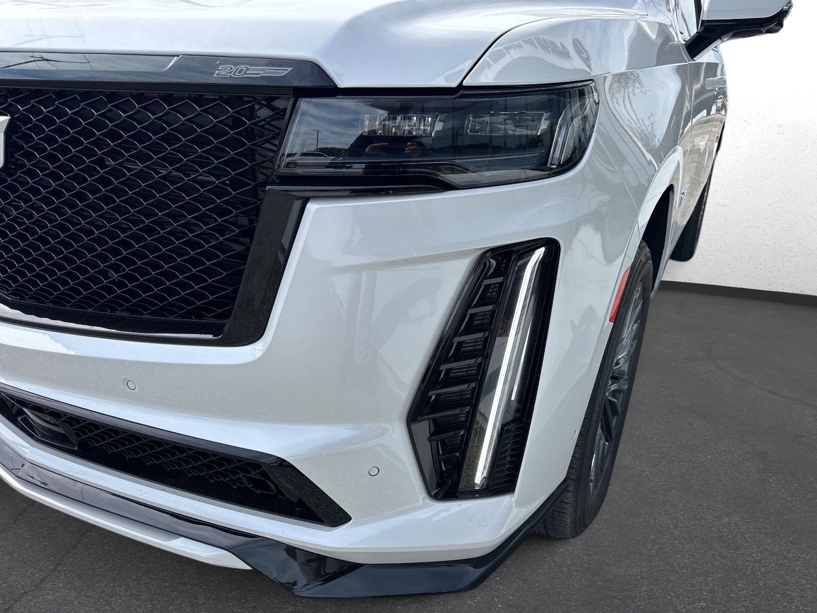 Used 2024 Cadillac Escalade V image 43